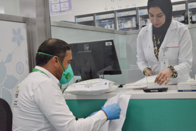Tawzea delivers medical supplies directly from health facilities to the customer